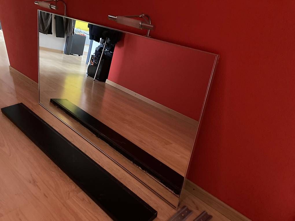 Specchi: Miroir 140 x 70 cm + éclairage + tablette 140 x 14 cm – Usato da Belmont-sur-Yverdon venduto da Manu1112 1