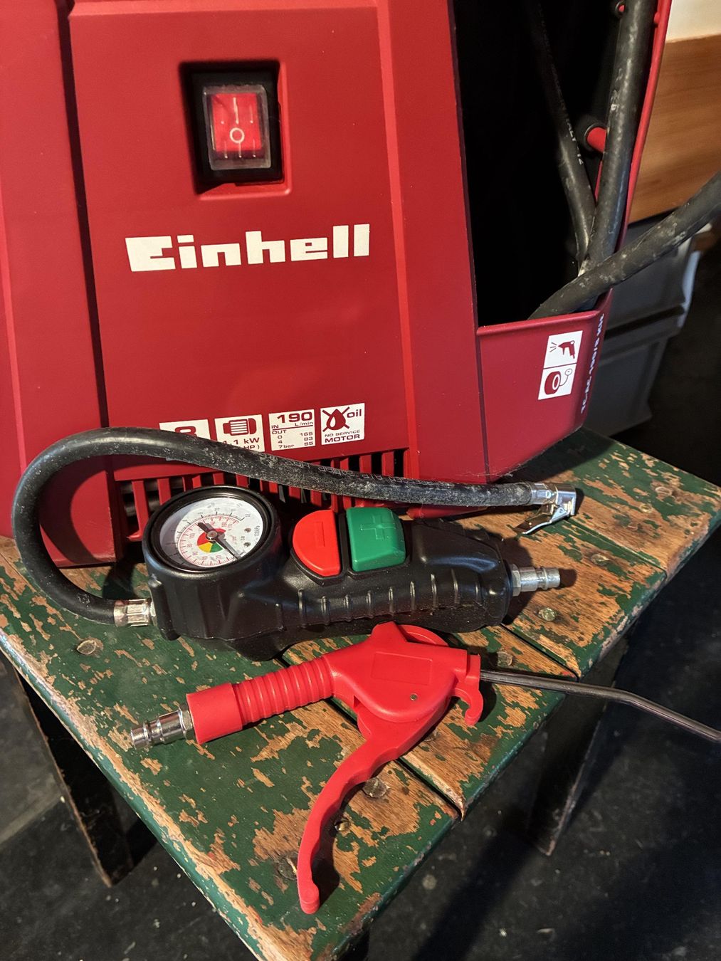Einhell Compresseurs: Kompressor Einhell TC-AC 190/8 Kit – D'occasion à Oberkulm par Weberlisa 3