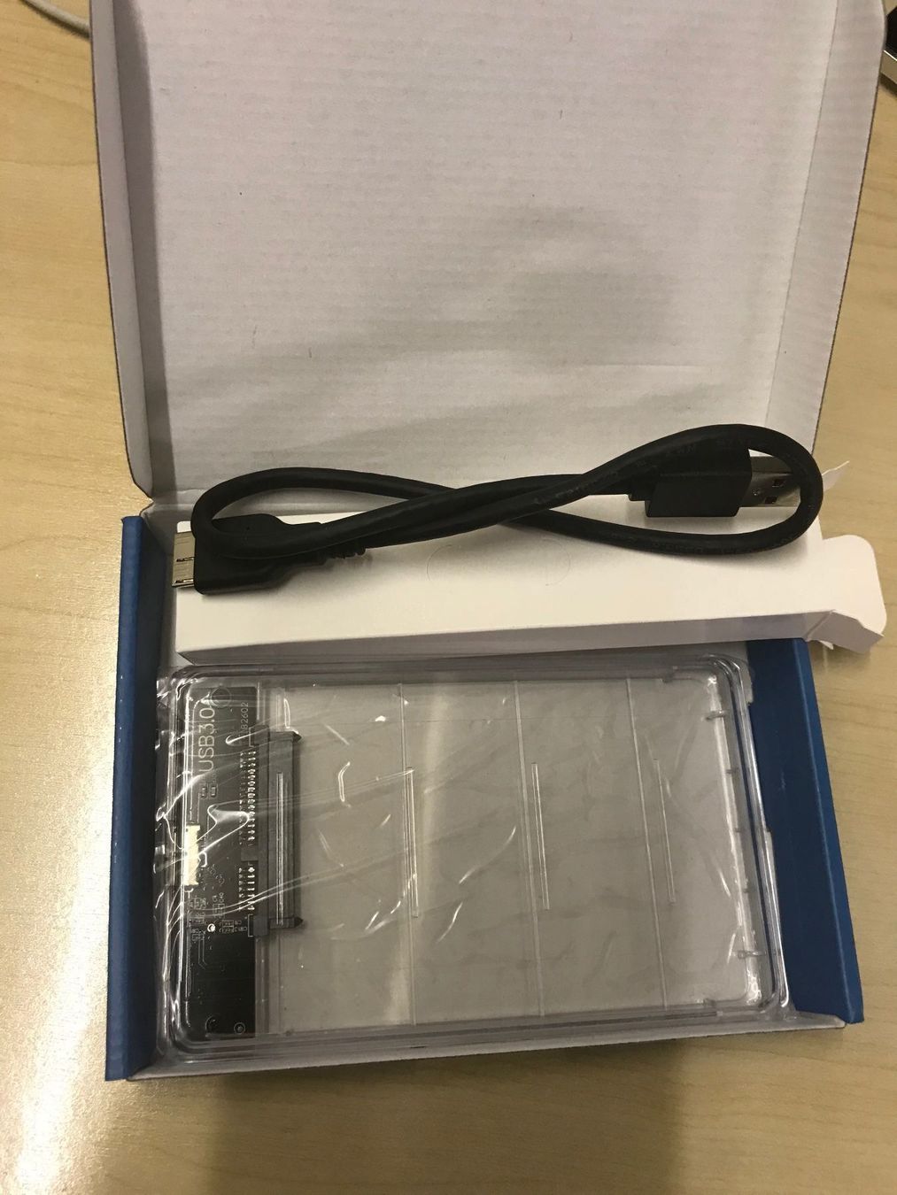 Harddisks: Boîtier de disque dur USB 3.0 – Neu und originalverpackt aus Zug von OrturMullerMac 1