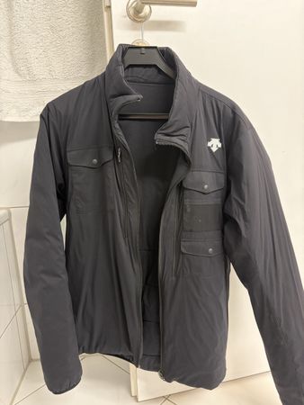 Descente Wendejacke schwarz mit Taschen guter Zustand