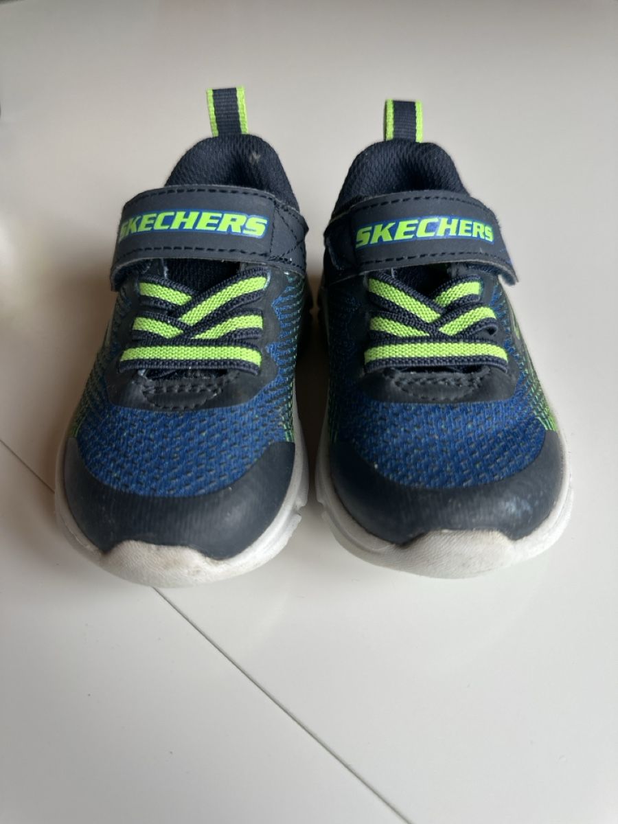 Chaussures garçon: Sketchers Schuhe – D'occasion à Appenzell par K.brei