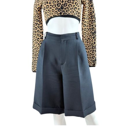 Christian Dior Shorts, knielang, Gr. 38, Top Zustand!