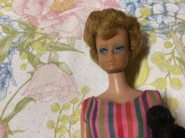 Alte Barbie mit Steiff Pudel