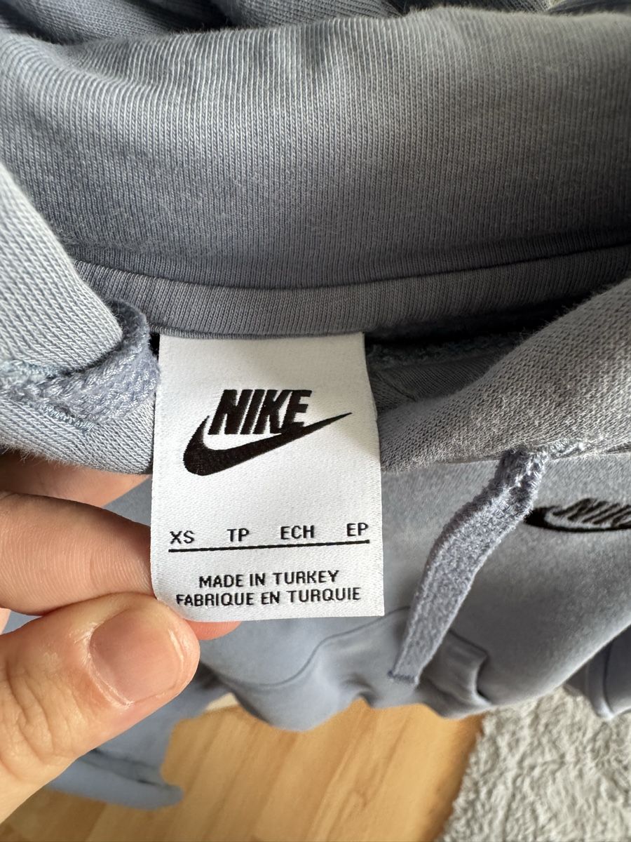 Nike Maglioni & Felpe: Nike sportswear kapuzenpullover – Nuovo (secondo la descrizione) da Uzwil venduto da Sudee_b 1