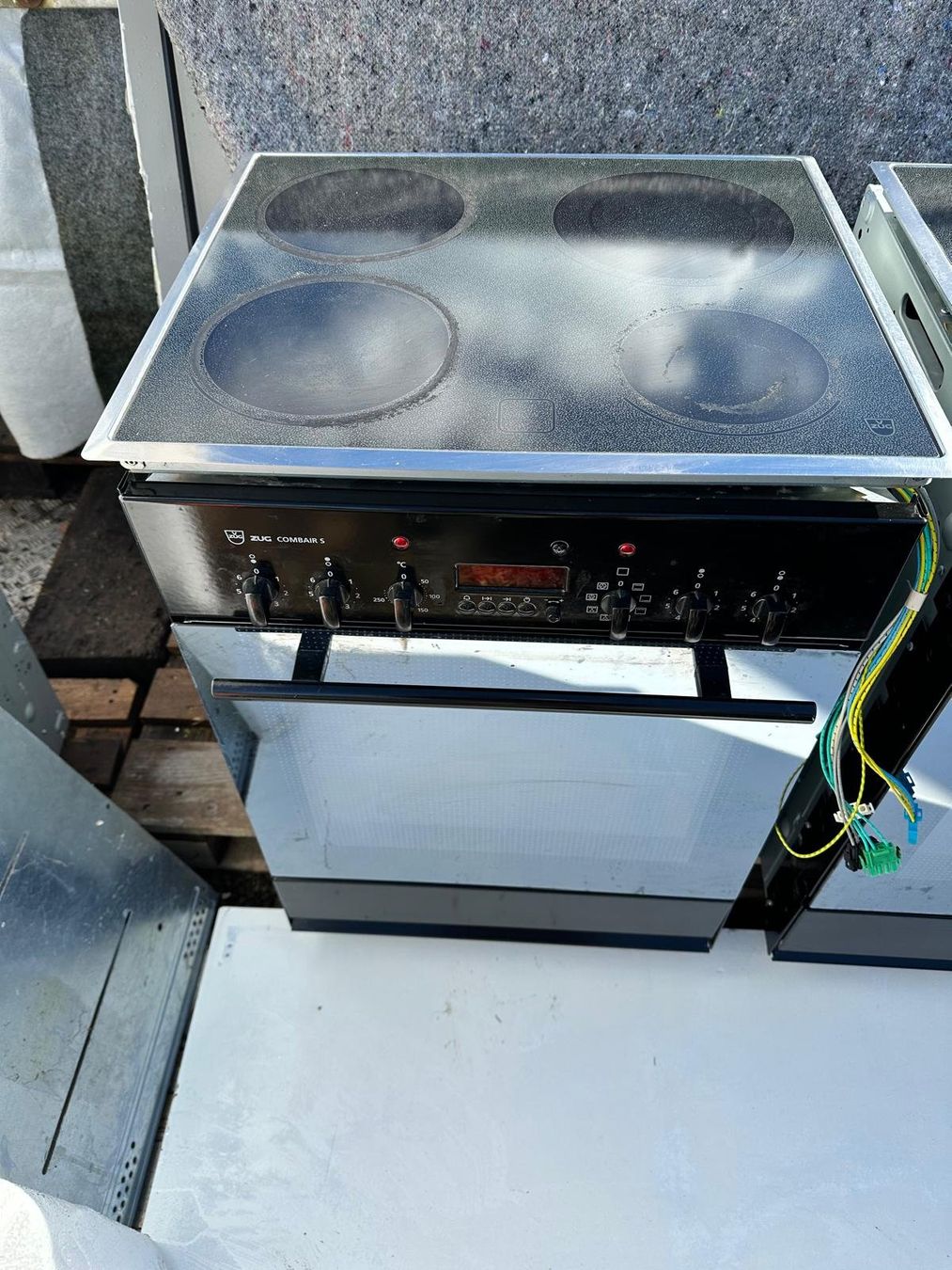 V-Zug Forni: Backofen mit Glaskeramik – Usato da Spreitenbach venduto da Space_X 6