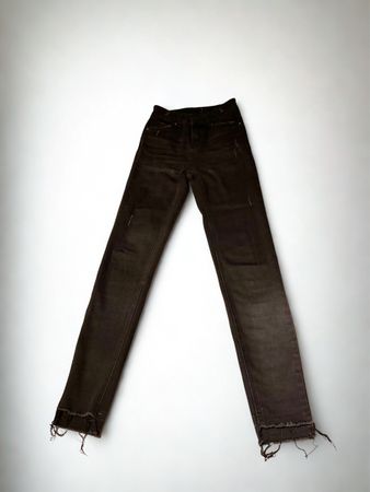 Black High-Waisted Jeans with Distressed Hem - Size 26