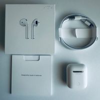 Original Apple AirPods 2 Kopfhörer Wireless Lightning Kabel