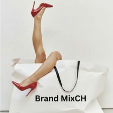 Profile image of Sandy_closet1