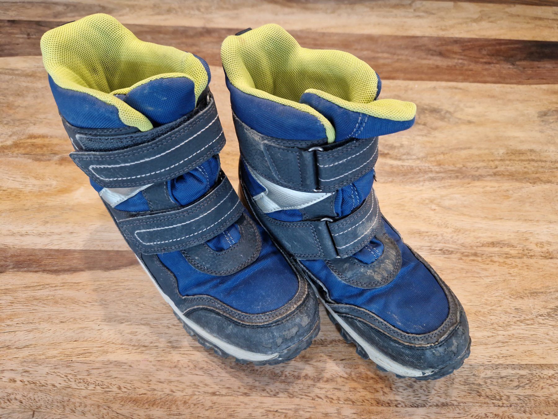 Geox Scarpe per ragazzi: Winterstiefel von Geox, Grösse 34 – Usato da Trachslau venduto da schumannmario