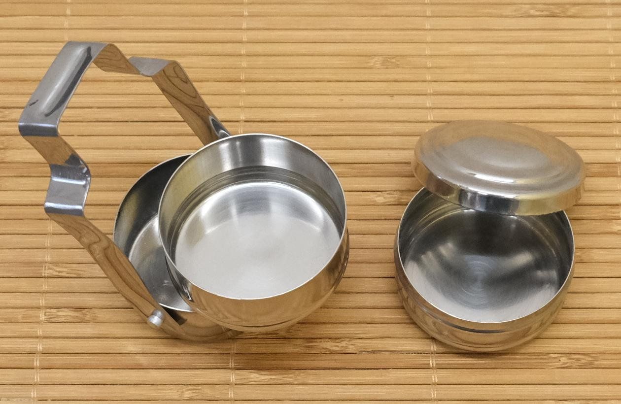 Contenitori & Simili: Miniatur Lunchbox Tiffin Dabba Set 2x – Nuovo (secondo la descrizione) da Zürich venduto da Masala-Oase 2