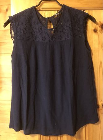 TOP ☀️ Gr.40, von ONLY, marine