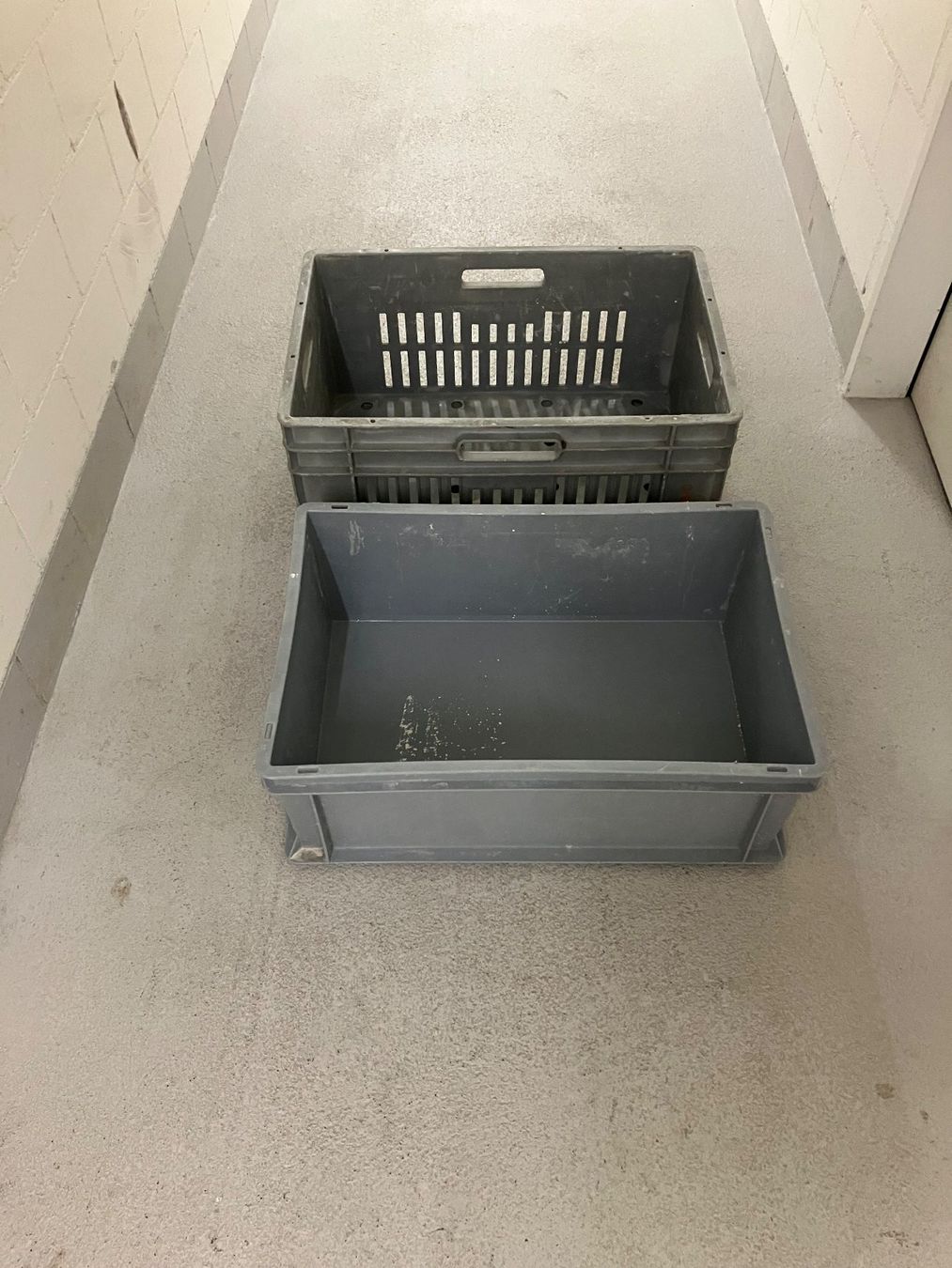Contenitori & Simili: Aufbewahrungsboxen Eurobox – Usato da Zug venduto da pekarl01 1