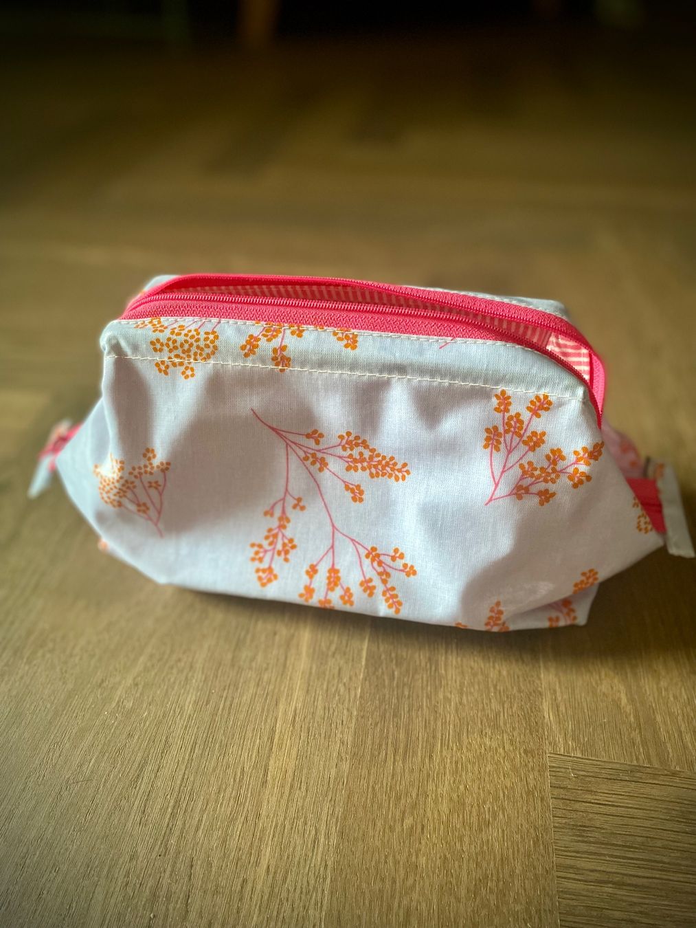Custodie per cosmetici: Necessaire – Nuovo (secondo la descrizione) da Chur venduto da sop_6bgy