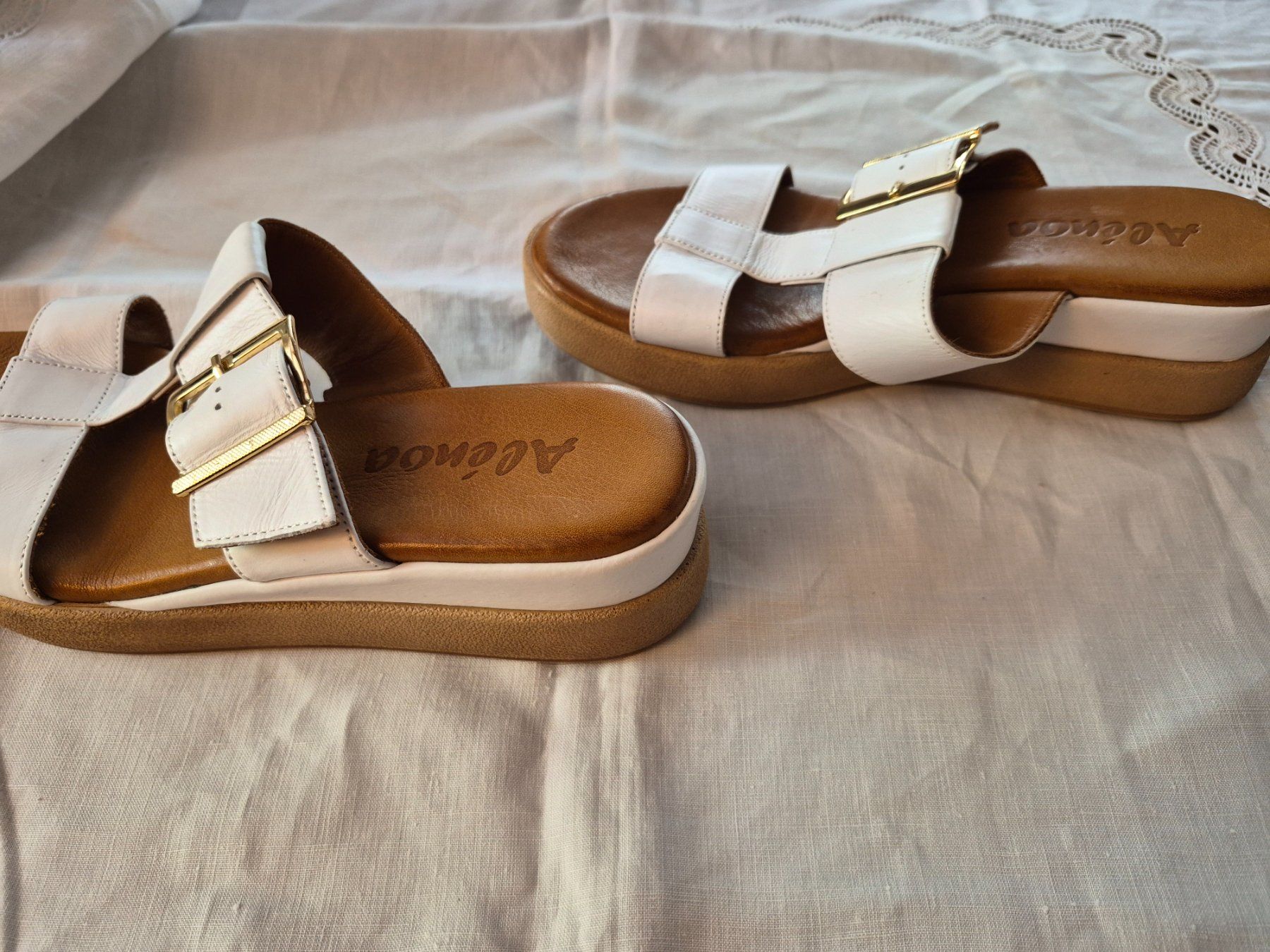 Scarpe da donna: sandales Alenoa – Usato da charmoille venduto da mir_my9f 3
