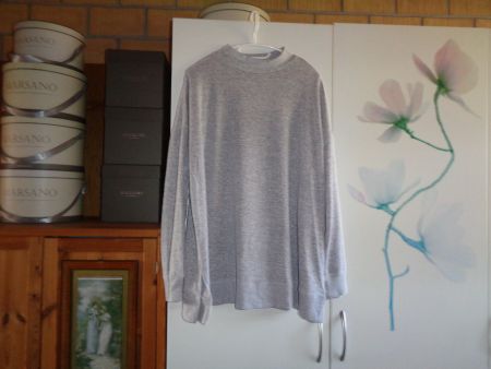 *** grauer oversize Pullover *** / bequem