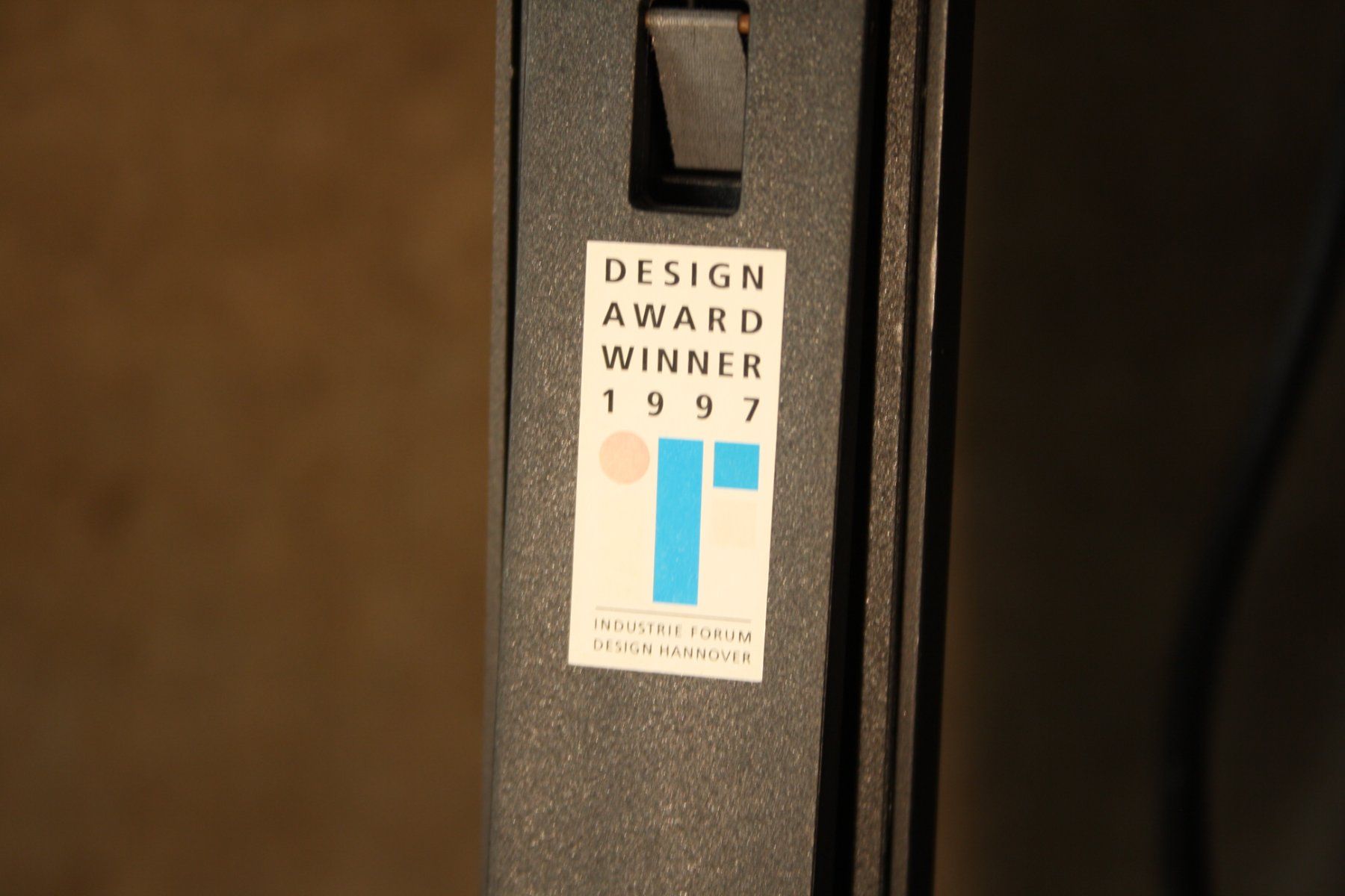 Lampade: Lampe Belux - EEDISSON Design Award Winner 1997 – Usato da Wauwil venduto da Pneuedy 4