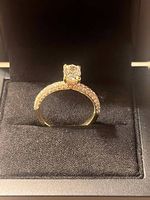 Bague taille M jamais portée