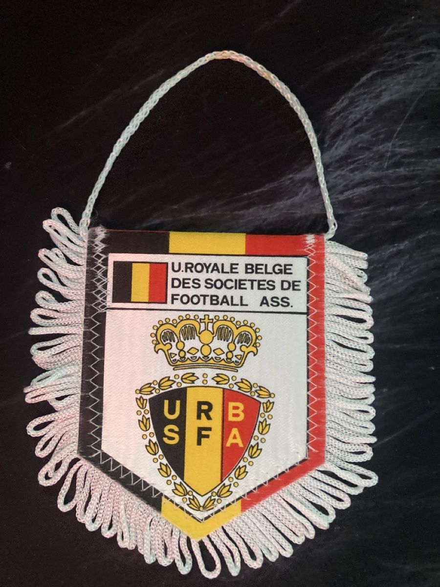 Bandiere: Wimpel Belgique – Nuovo (secondo la descrizione) da Erde venduto da Guix1892