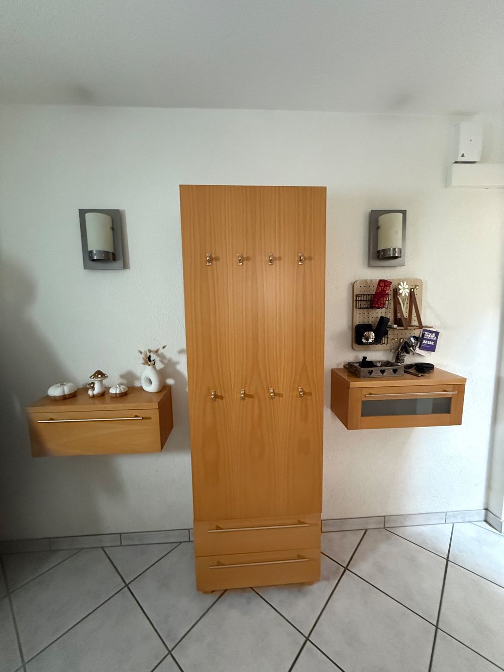 Schränke: Meuble à chaussures – Gebraucht aus Salavaux von mir_shr7