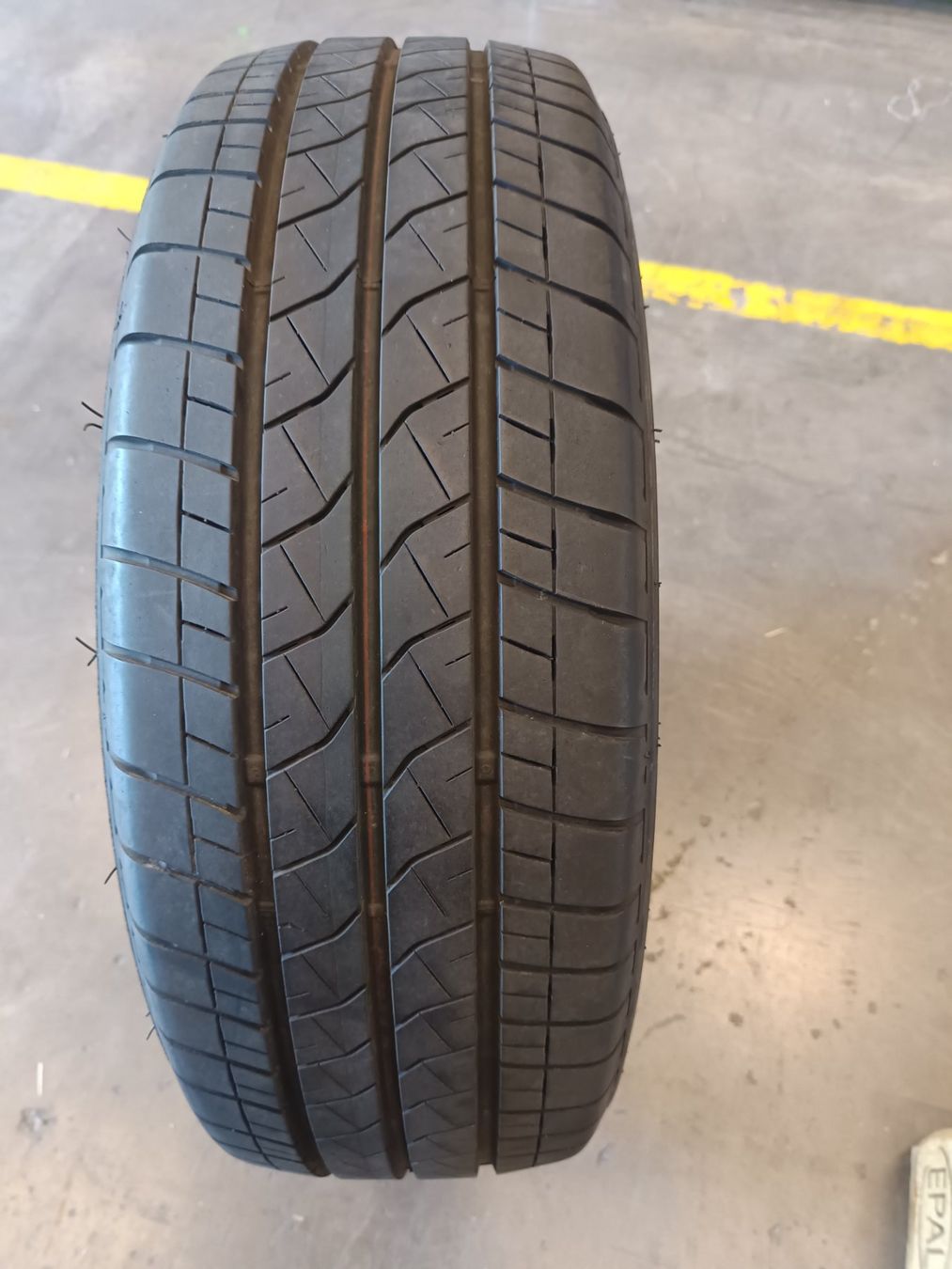 Pneus & Roues: 4 gebrauchte Bridgestone Reifen – D'occasion à Rüthi (Rheintal) par Balty 2