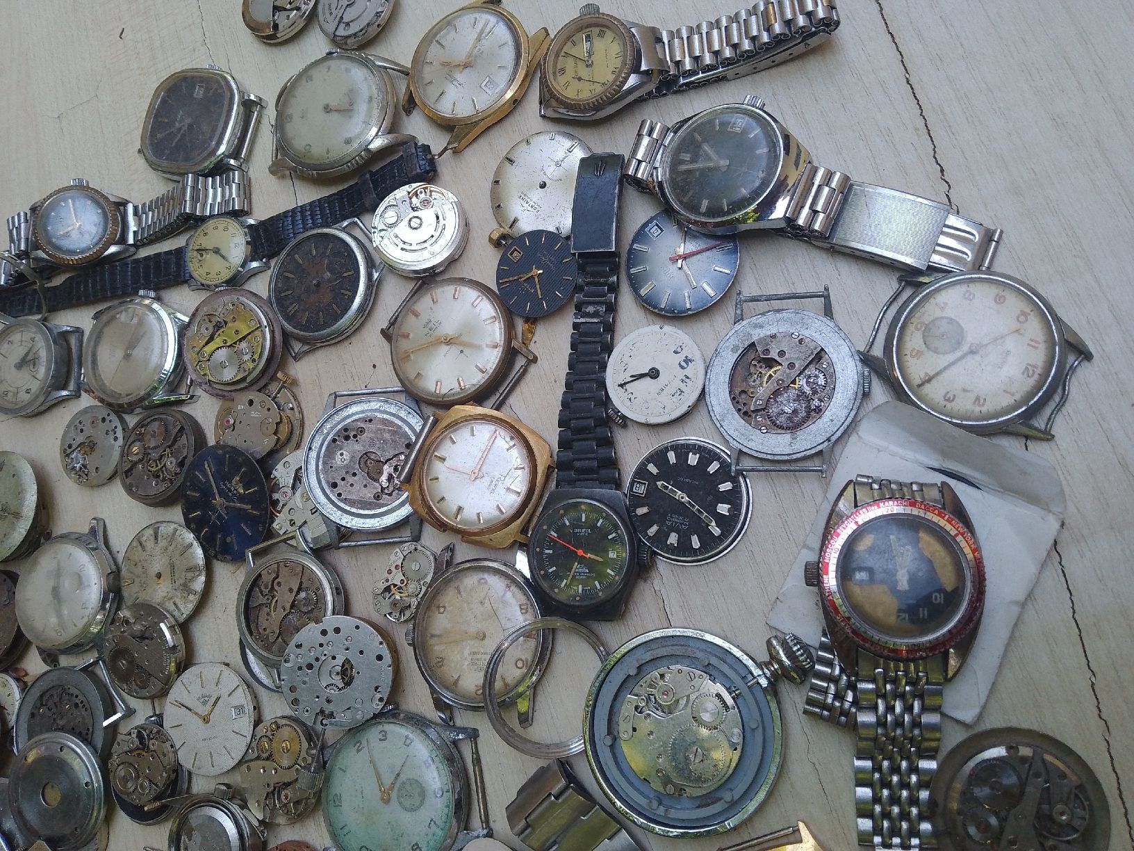 Orologi: Lot 100 Ersatzteile handaufzug  – Difettoso da Agno venduto da sam2608 3