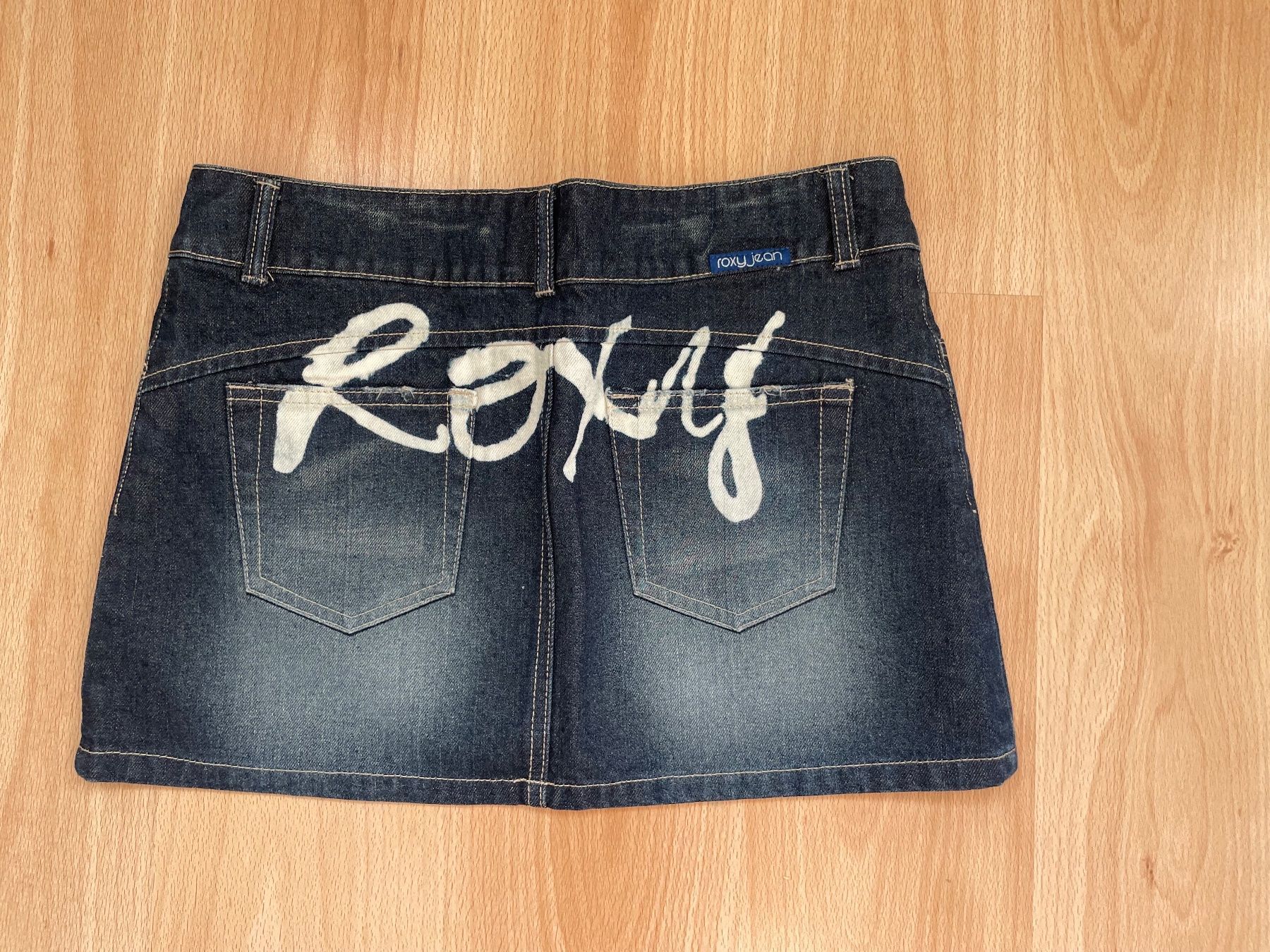 Roxy Gonne: Jeansrock Roxy mit Print Gr S – Nuovo (secondo la descrizione) da Zürich venduto da Pony74