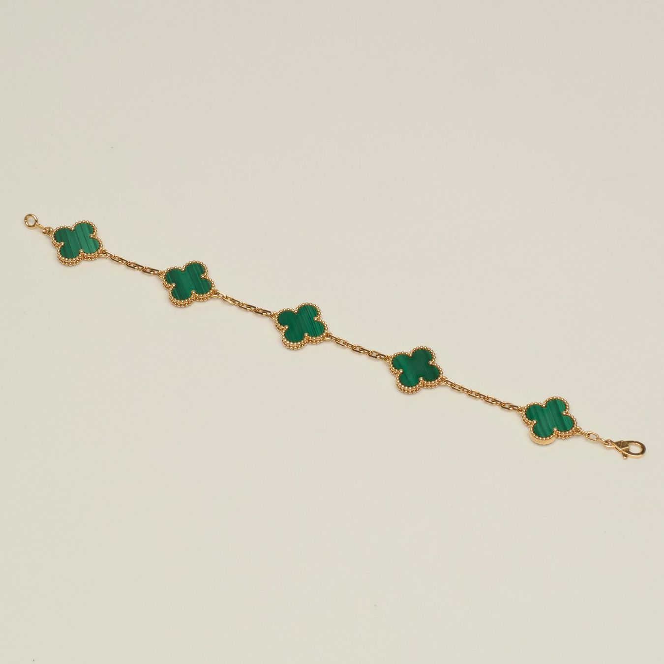 Van Cleef Bracciali & Braccialetti: Authentique Bracelet VAN CLEEF ARPELS Alhambra FULL SET – Nuovo (secondo la descrizione) da Carouge GE venduto da TLD 6