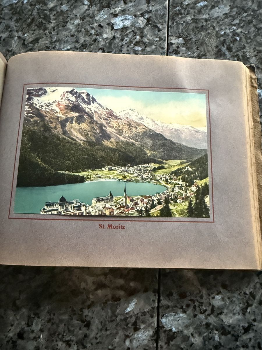 Album: Ansichtskartenalbum "Die Schweiz“ – Usato da Jegenstorf venduto da reisen07 1