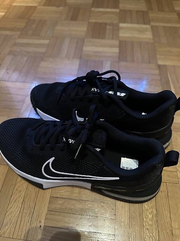 Herrenschuhe: Nike Sneakers Neu Gr: 45.5 – Neu und originalverpackt aus Luzern von Modano02 2