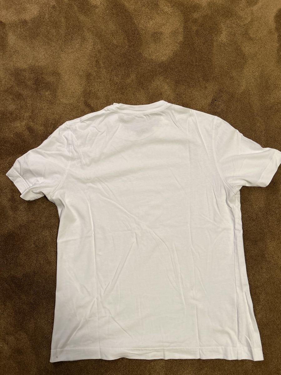 On T-Shirts: ON T-shirt – Gebraucht aus St. Gallen von den_b5pr 1