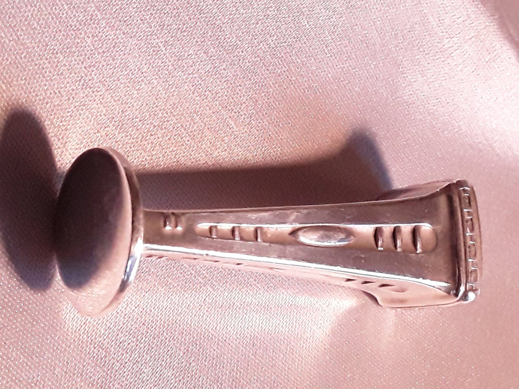 Stempel: antiker Art Déco Stempel ca 1920 ohne Initialen – Gebraucht aus Zürich von philpip 4