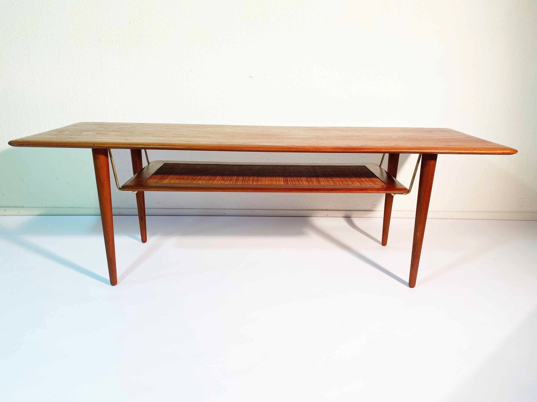 Tische: Teak Coffeetable Peter Hvidt – Gebraucht aus Beringen von Kultgut 2