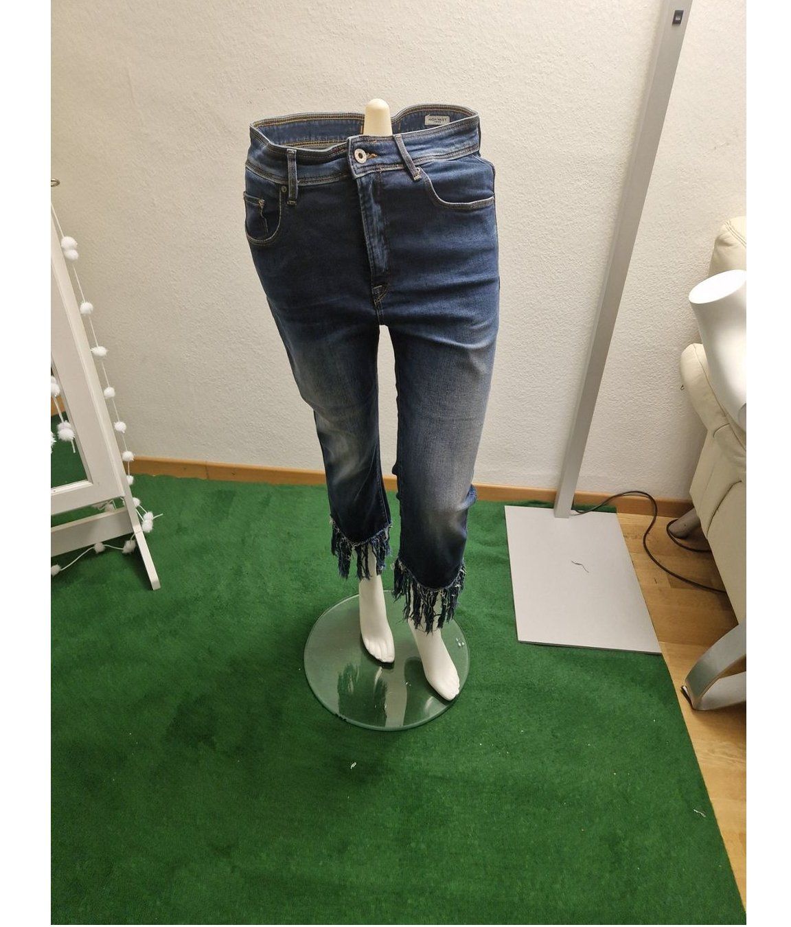 Hosen: Capri Hose Gr 40 – Gebraucht aus Glattbrugg von mas_75t2 3