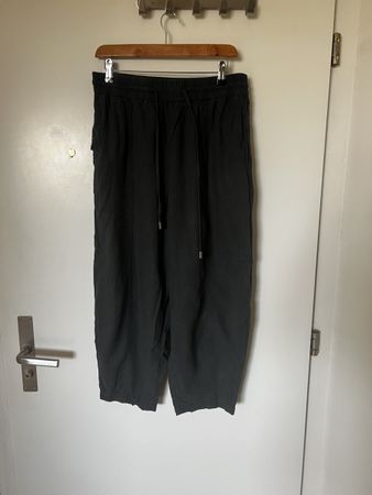 Zara Stoffhose Leinen Sommerhose Gr. M locker leicht