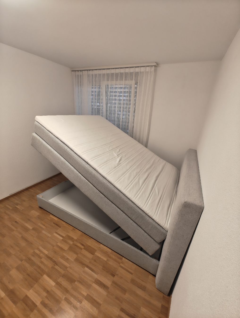 Letti: Boxspringbett, Grau (140 x 200 cm) – Usato da St. Gallen venduto da jas_pv2c 2