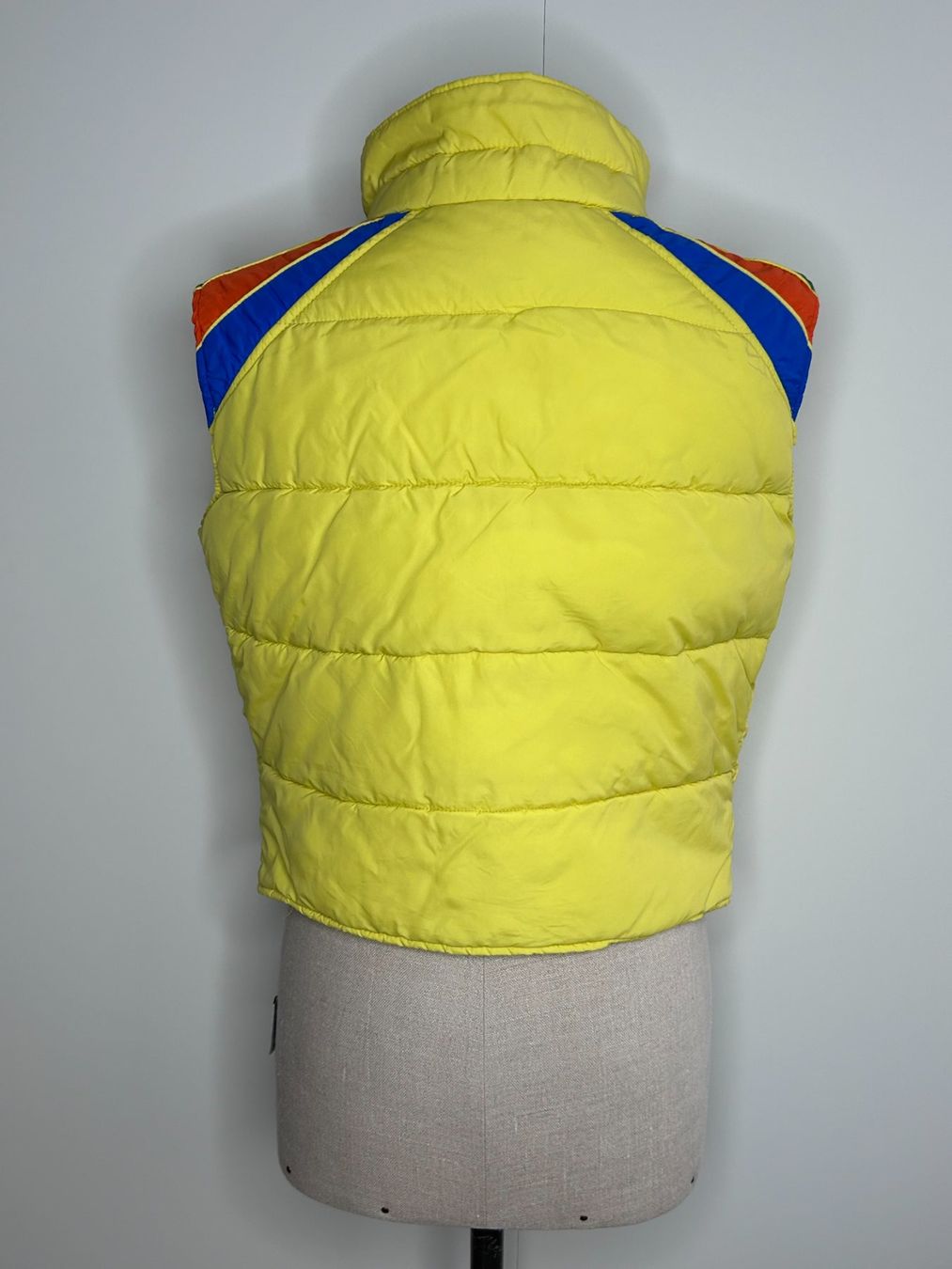 Weekday Gilet & Giacche senza maniche: Vintage Roffe Gilet / Vest – Usato da St. Gallen venduto da look-twice 3
