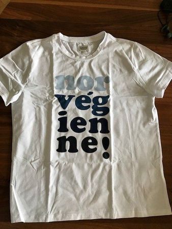 Maud T-shirt