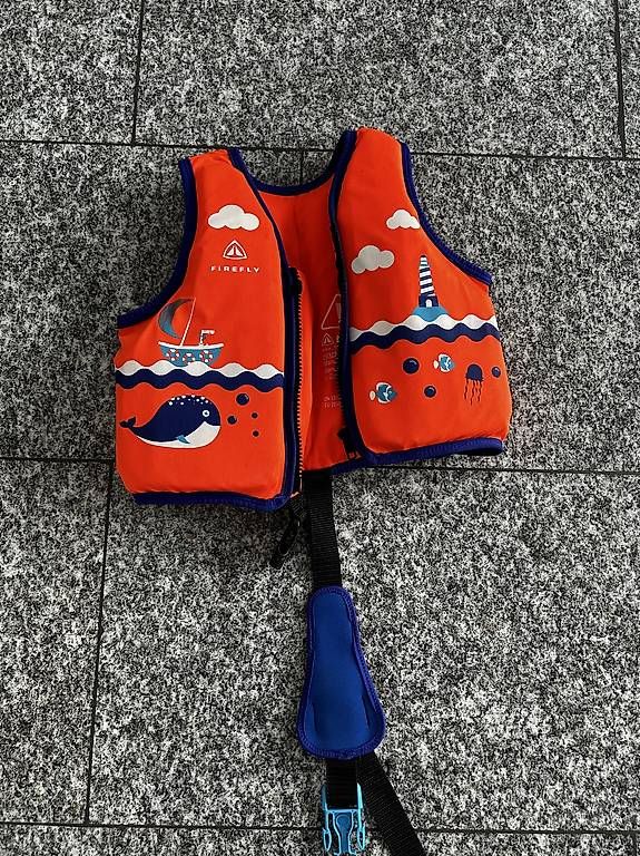 Gilets de sauvetage: Kinderschwimmweste – D'occasion à Affoltern am Albis par NKretzschmar