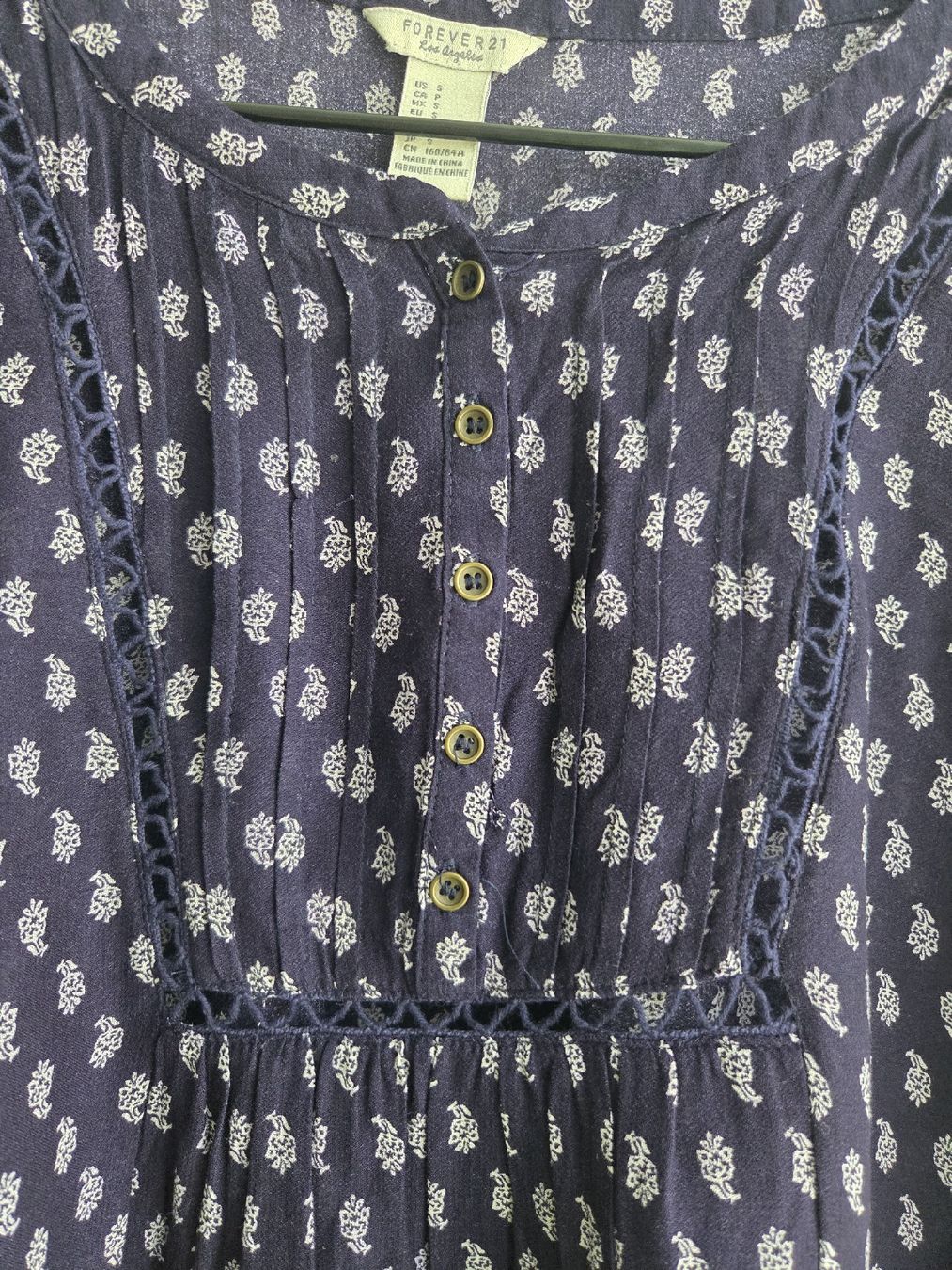 Blusen: Schöne Bluse Gr. S – Gebraucht aus Kriens von ..stx.. 2