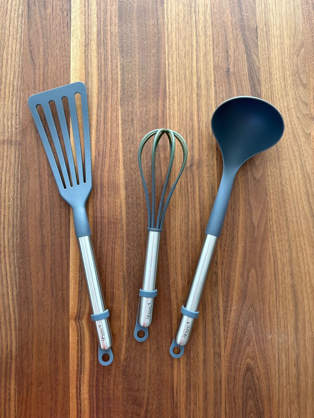 Elettrodomestici da cucina: Pfannenwender, Schwinge Besen, Kelle - A Table – Usato da Märstetten venduto da fab_wf2v 1
