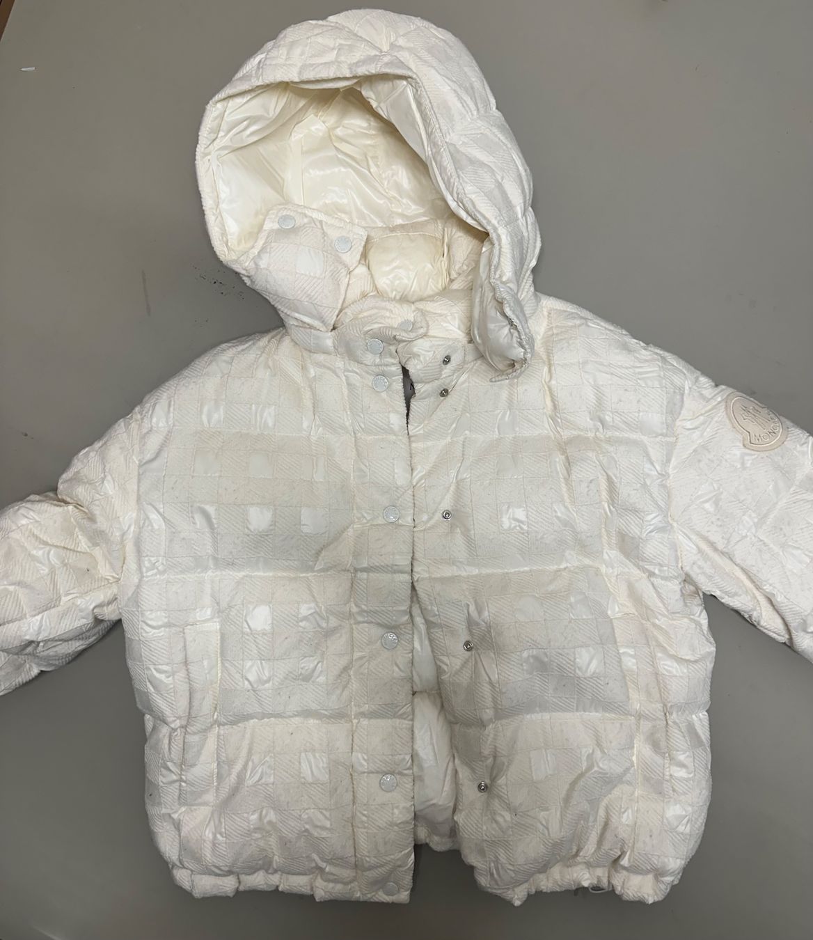 Moncler Giacche: Moncler Daos Winterjacke, Elfenbein, Grösse 1. – Nuovo (secondo la descrizione) da Kloten venduto da niinaa.5