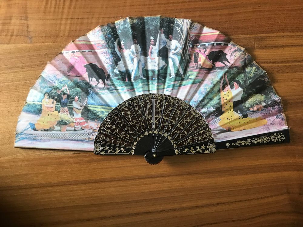 Spanischer Fächer, Flamenco-Motiv, Holz, Handbemalt (Gebraucht) in ...