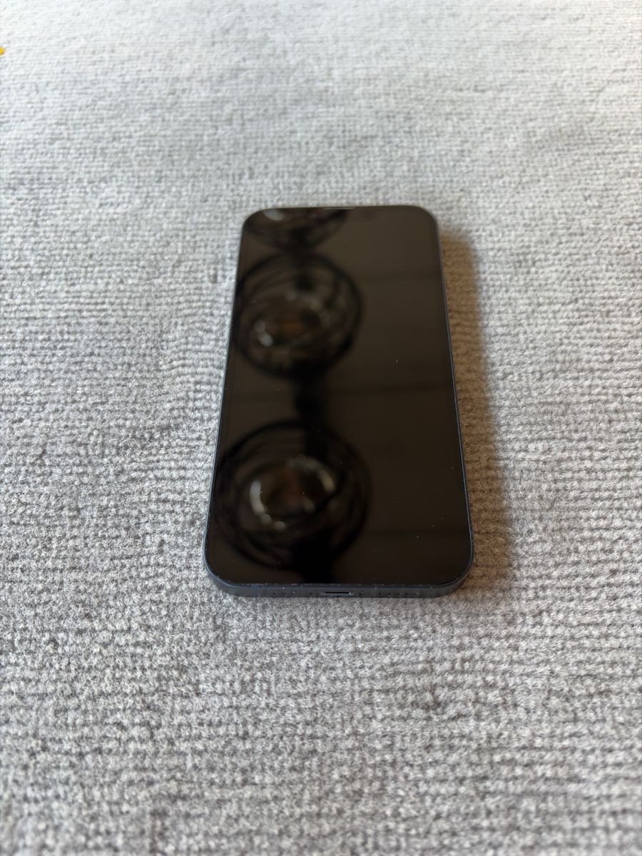 Apple Telefoni cellulari / Smartphones: iPhone 13 | 128 GB | Midnight (schwarz) – Usato da Utzenstorf venduto da 0ASI5 2
