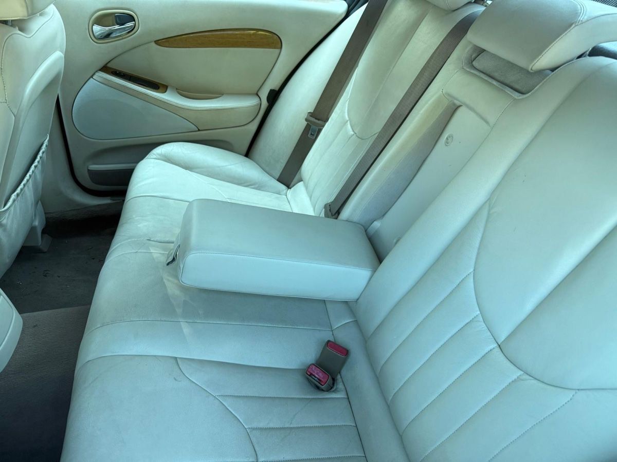Jaguar Automobili: JAGUAR S-Type 4. 0L V8 – Difettoso da Sion venduto da Mbuisness 5