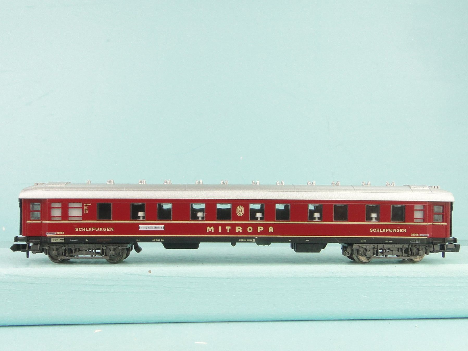 Fleischmann Modellini di ferrovie: Fleischmann 8134 Spur N Mitropa Schlafwagen – Usato da Bülach venduto da Albitrain 2