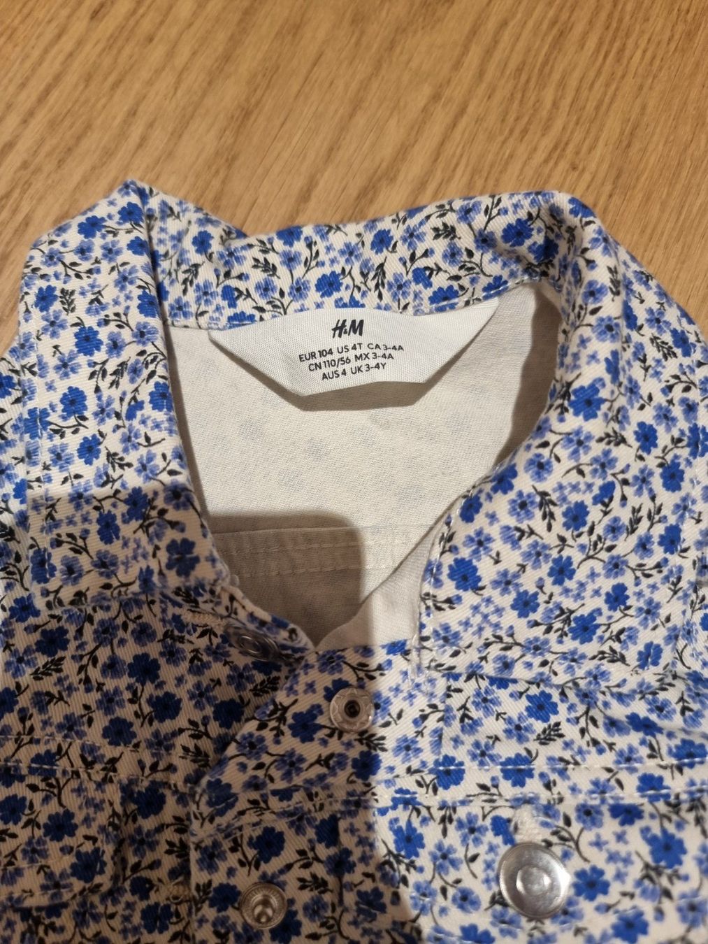 H&M Lotti & Set di vestiti: H&M Set, 104 – Usato da Buttikon SZ venduto da Limo180 2