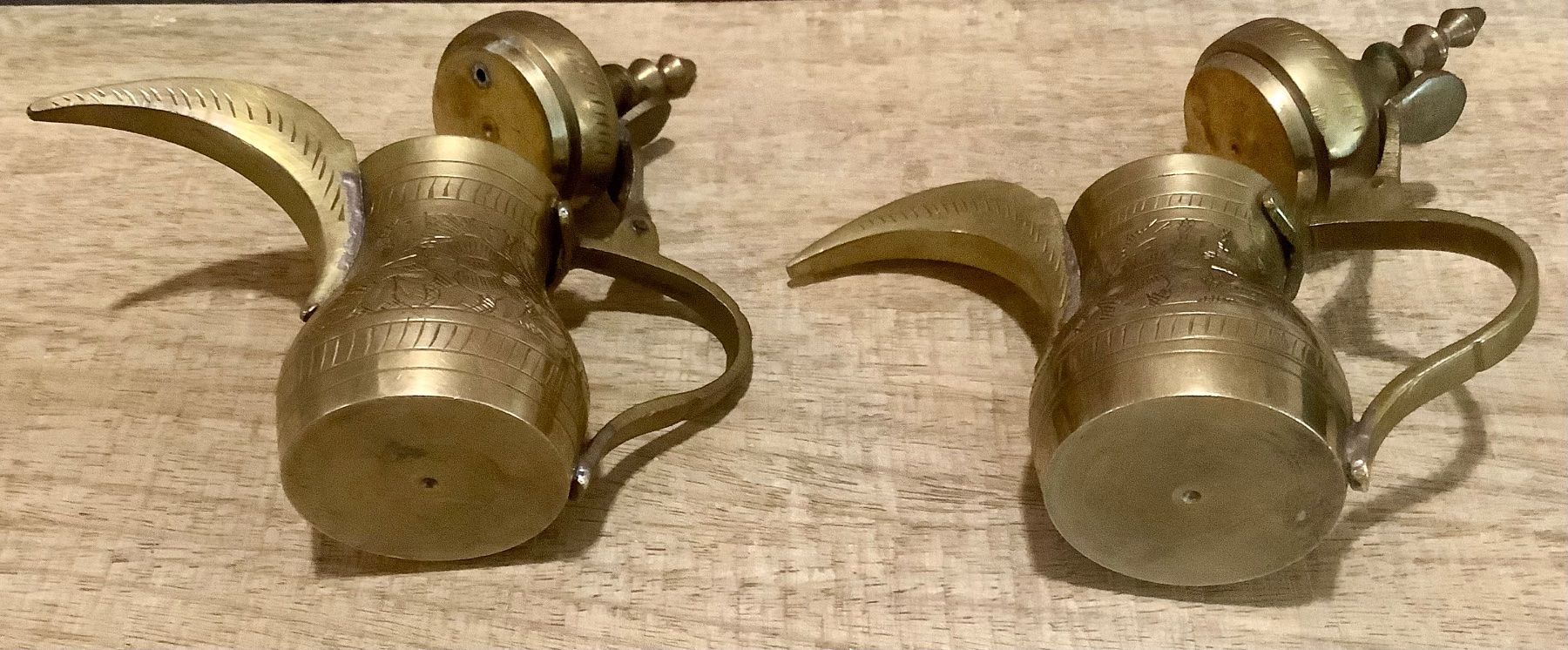 Teiere: Vintage Messing Dallah Kaffeekannen Set - Deko – Usato da Root venduto da ENGLAND-TREASURES 9