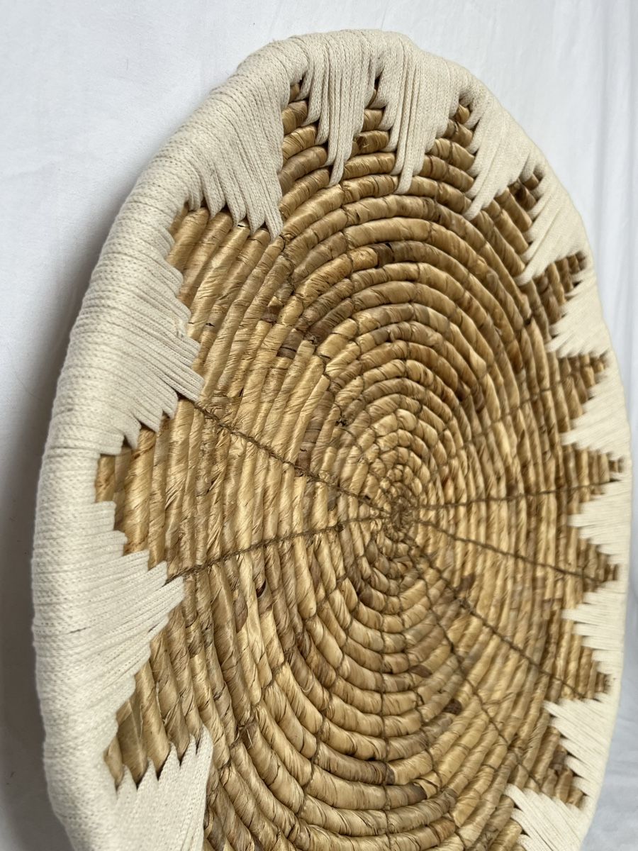 Tutte le decorazioni: Woven Straw & String Wall Decor 65cm – Nuovo (secondo la descrizione) da Ecublens VD venduto da staceys.stuff 1