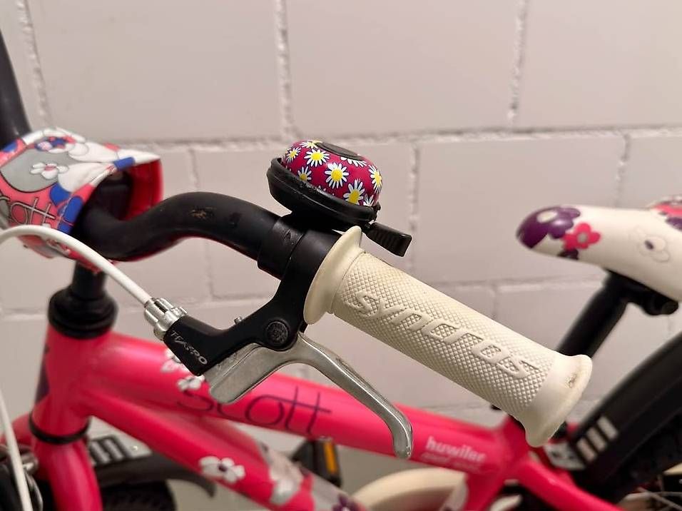 Scott Biciclette: Kinderfahrrad SCOTT 16 Zoll  mit Stützrädern – Usato da Matzendorf venduto da sas_skl6 4