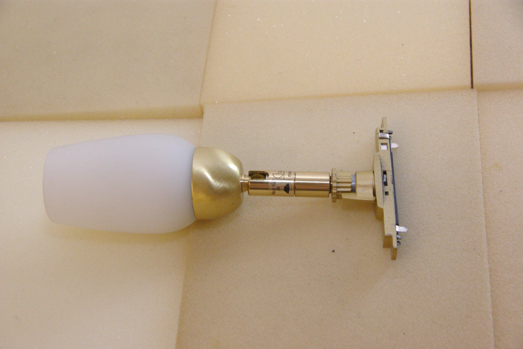 Lampadari & plafoniere: Schienen Leuchte, messing, max. 40 Watt – Usato da Herisau venduto da Cevianer1844 2